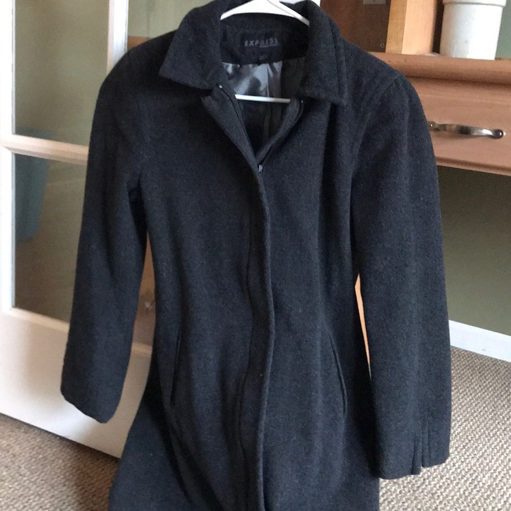 Gorgeous dress coat for women.